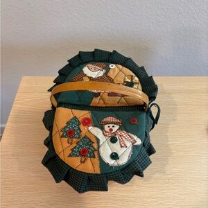 Vintage snowman quilted picnic basket